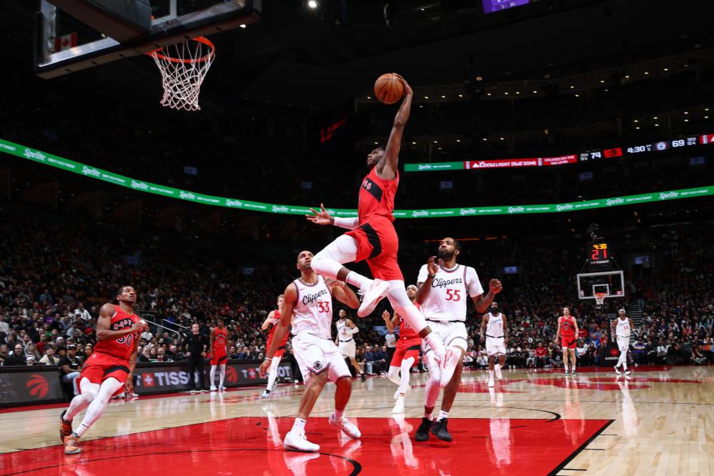 并成为女足 并成为女足